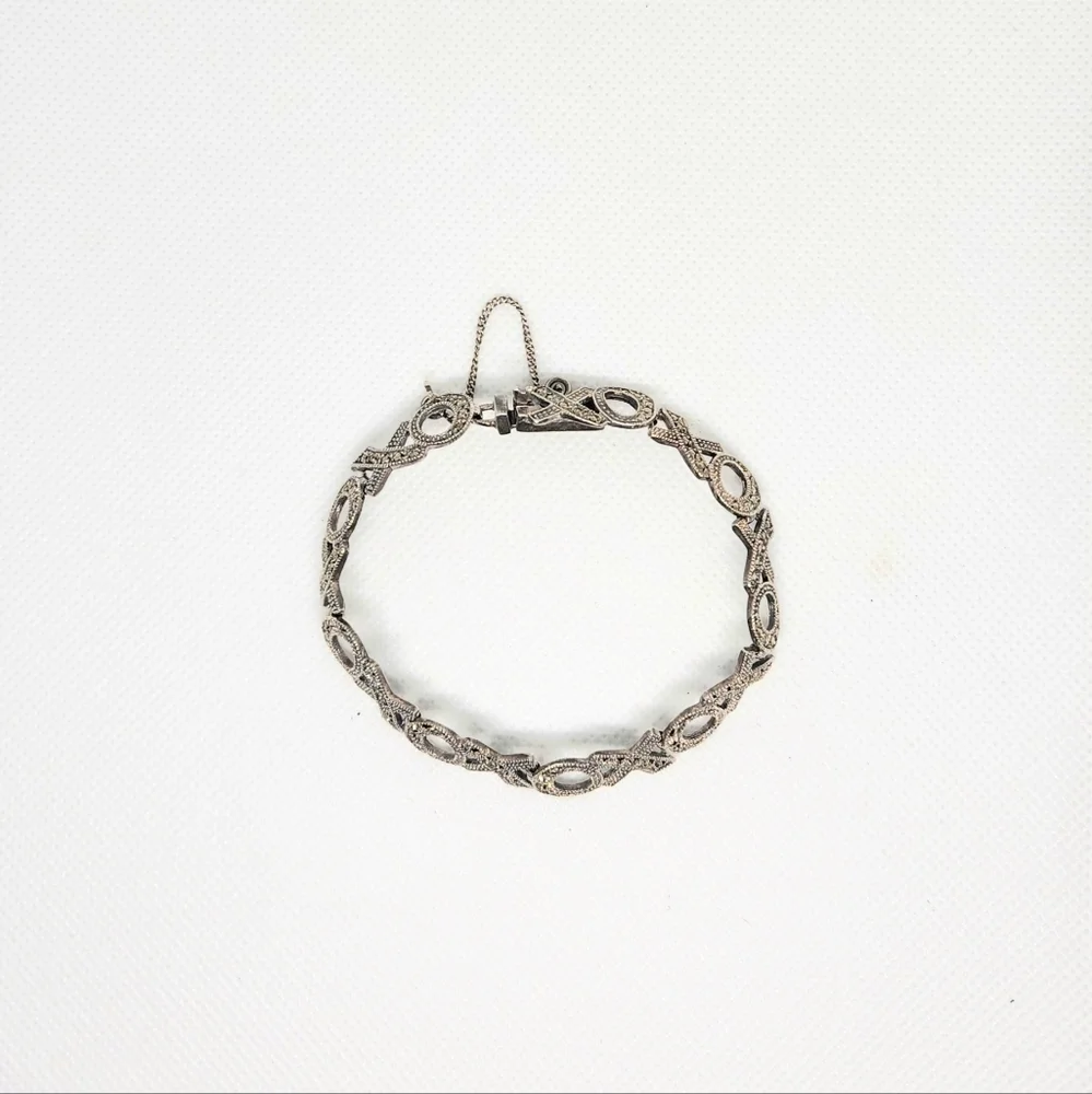 Sterling Silver Marcasite Wide XO Link Bracelet with Safety Chain - Picture 2 of 4